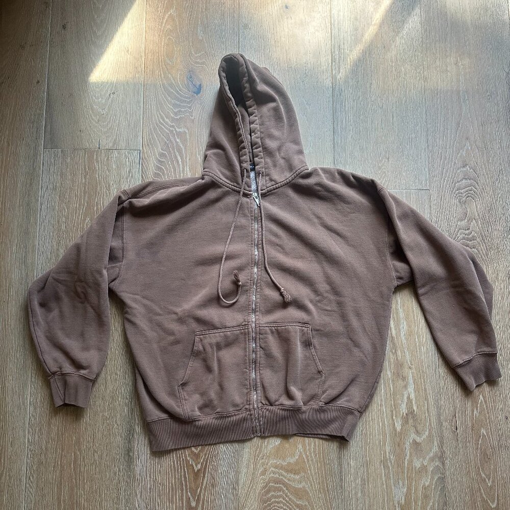 Brandy Melville | Brown Zip-Up Hoodie